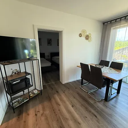 Sorinas - Comfortable Near Graz - Free Parking شقة